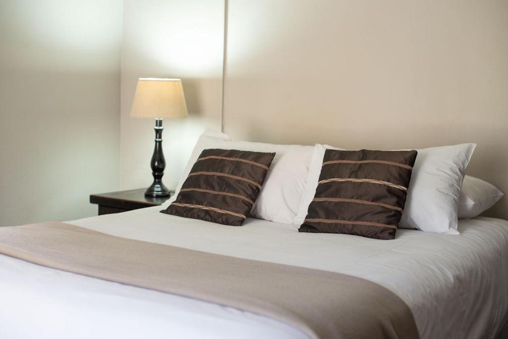 Micasa Sucasa Guesthouse Lephalale Экстерьер фото